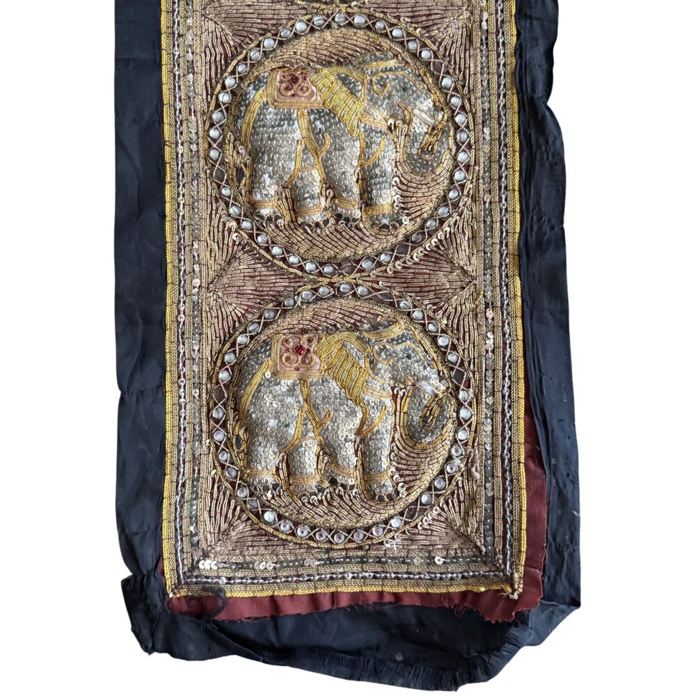 Vintage Embroidered Elephant Textile Wall Hanging Decorative Panel - Picture 4 of 11